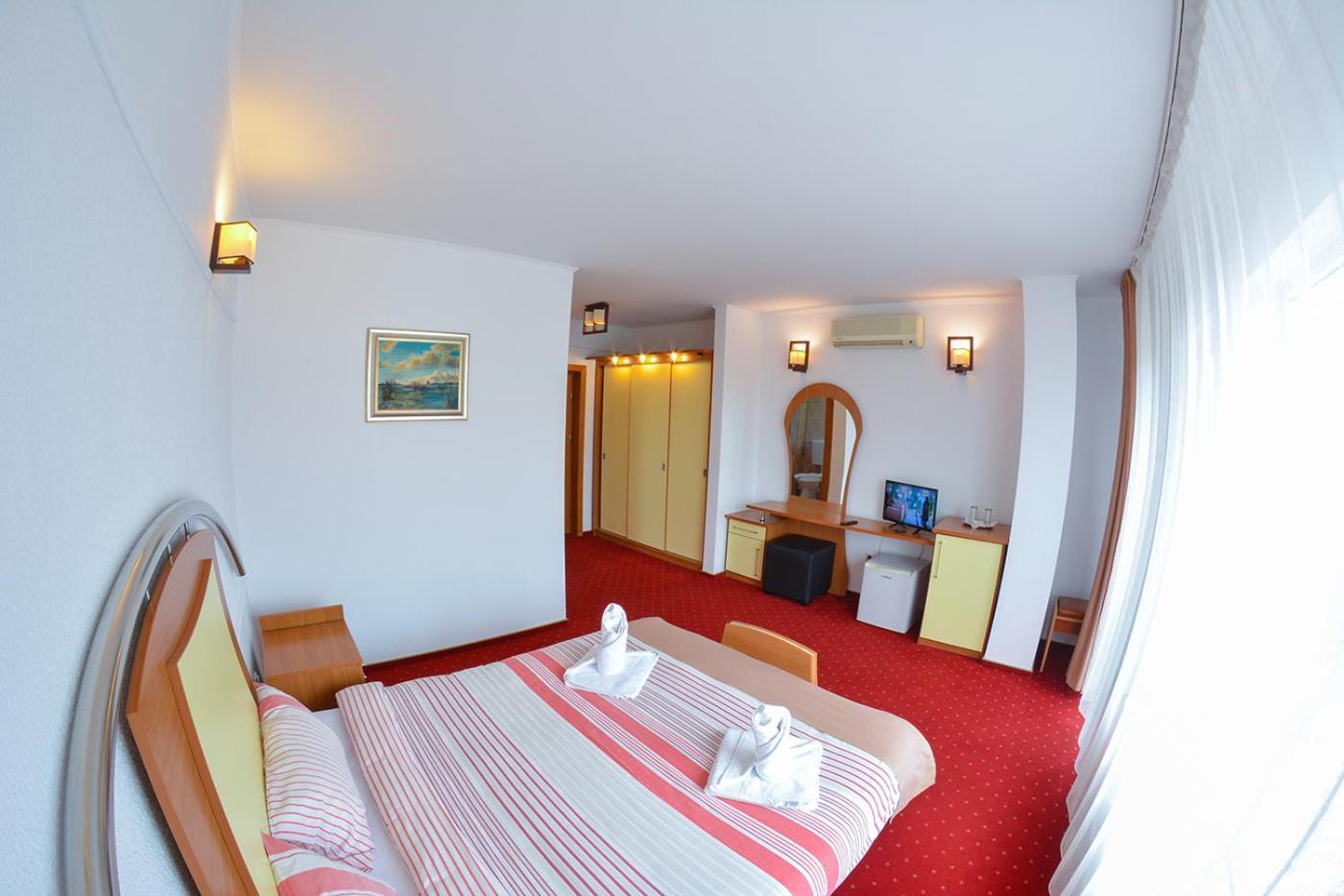 Pensiune Valentina Otel Râmnicu Vâlcea Dış mekan fotoğraf