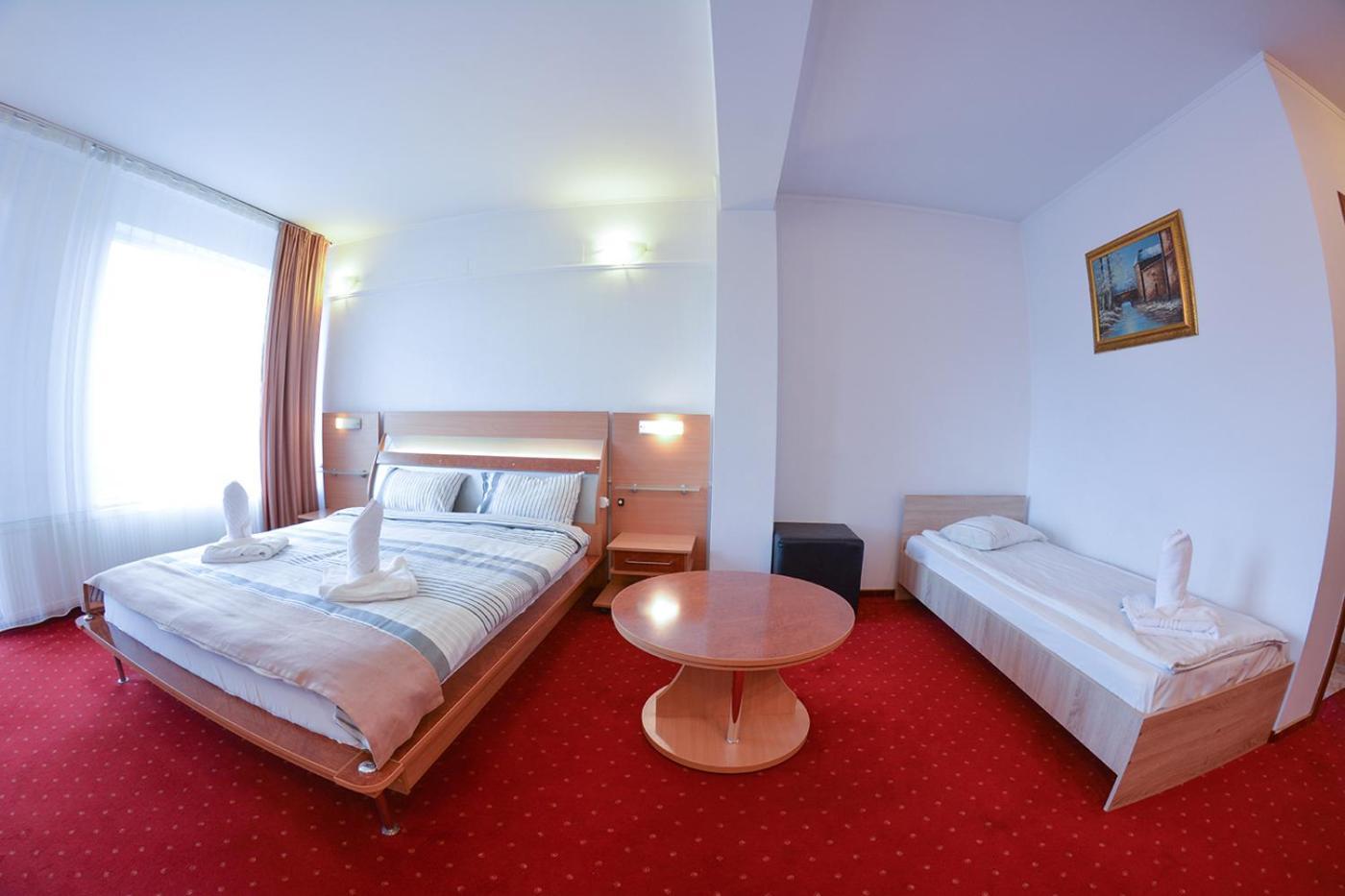 Pensiune Valentina Otel Râmnicu Vâlcea Dış mekan fotoğraf