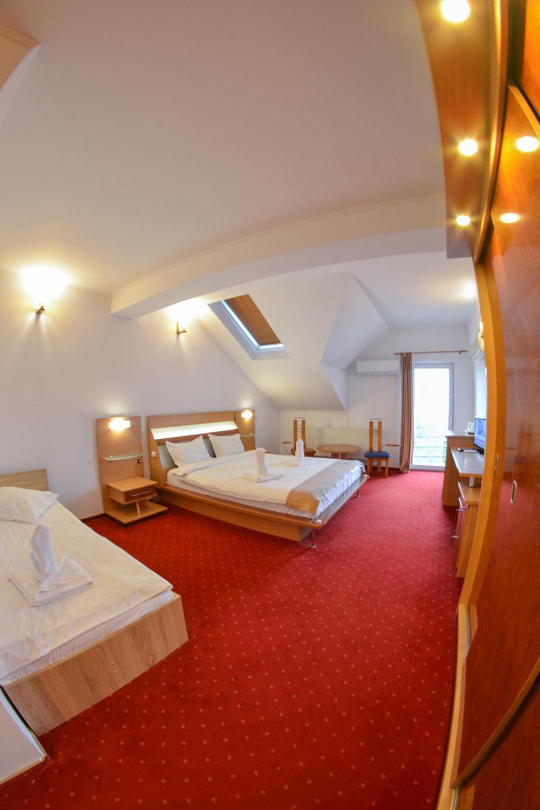 Pensiune Valentina Otel Râmnicu Vâlcea Dış mekan fotoğraf