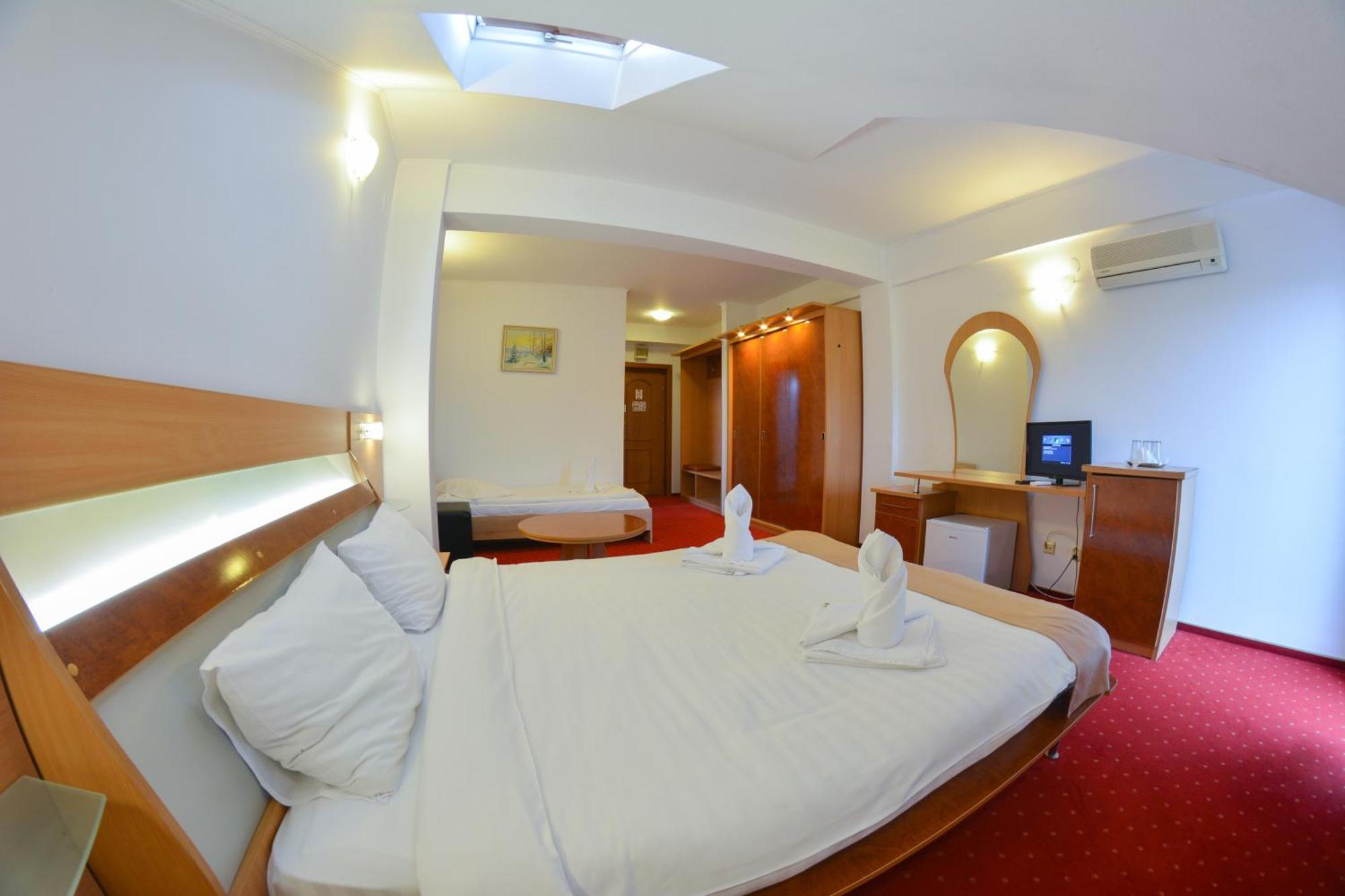 Pensiune Valentina Otel Râmnicu Vâlcea Dış mekan fotoğraf