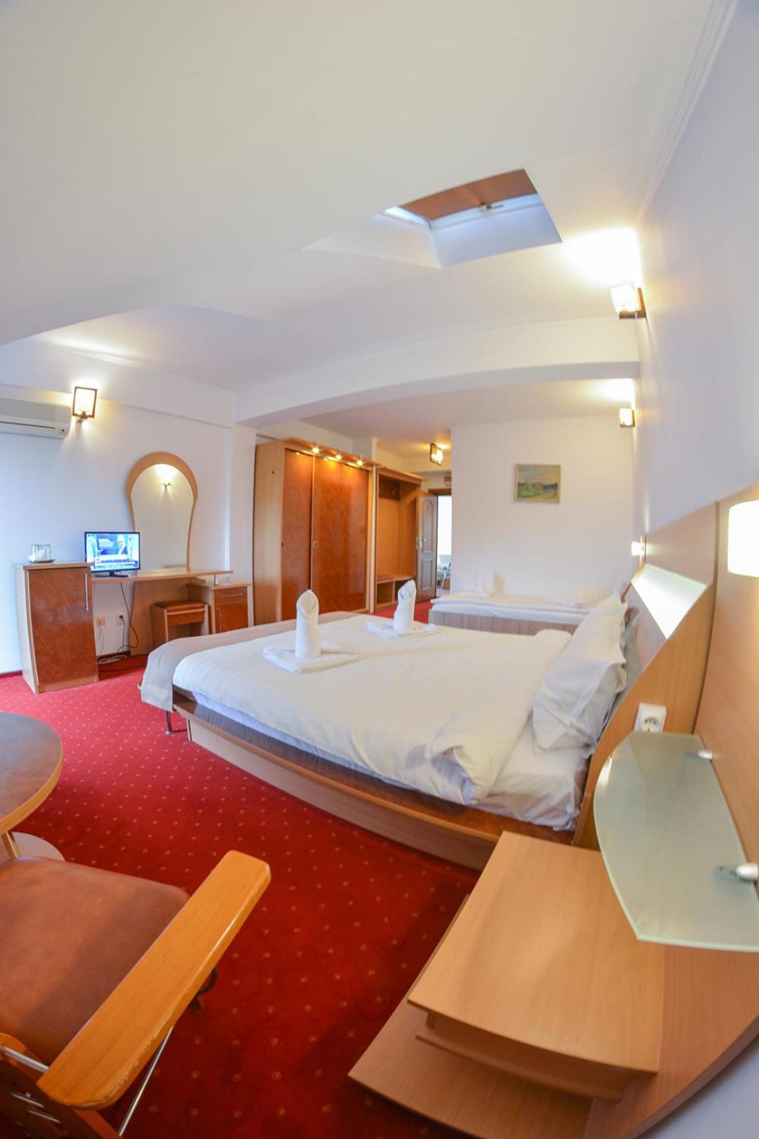 Pensiune Valentina Otel Râmnicu Vâlcea Dış mekan fotoğraf