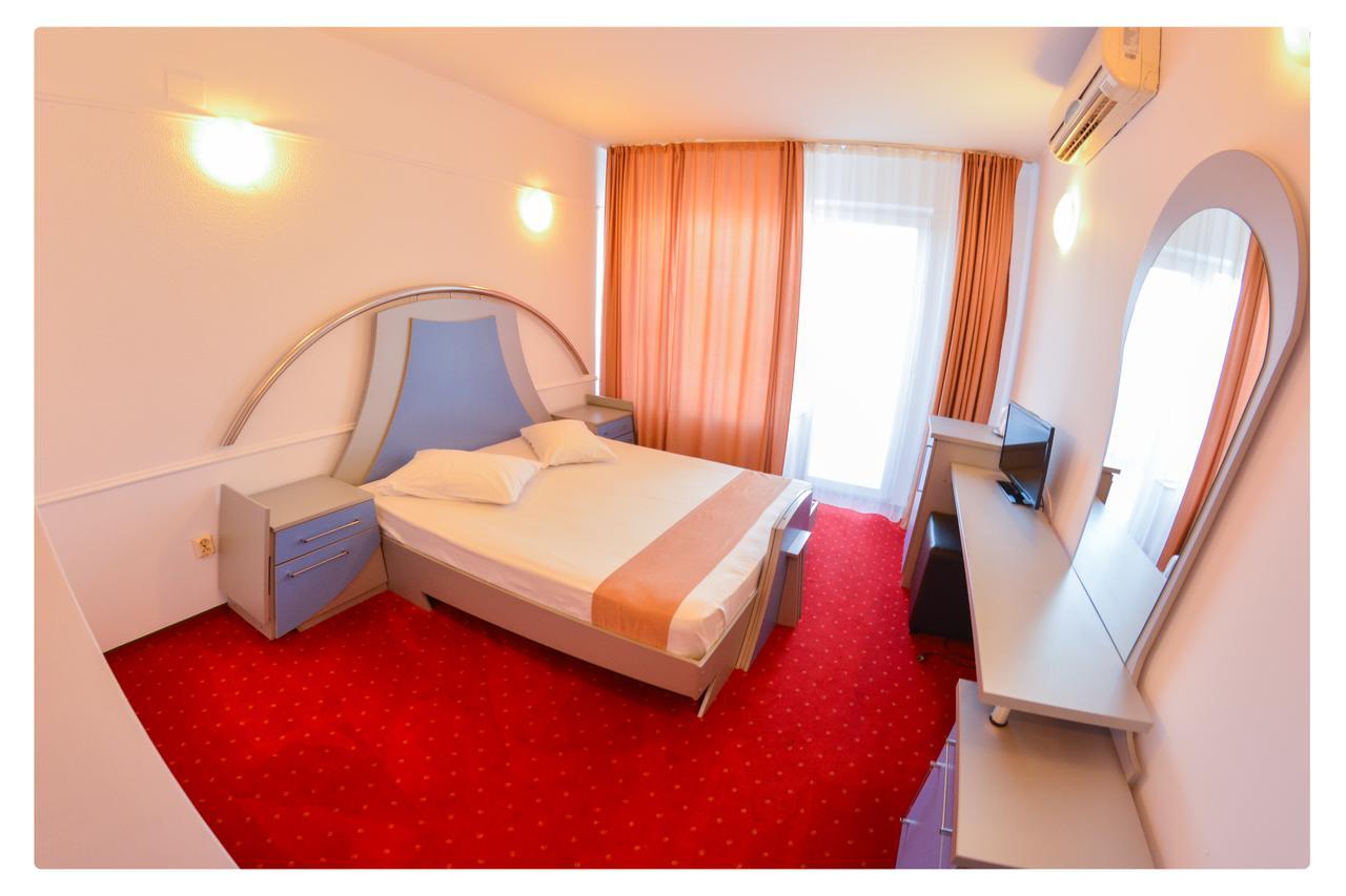 Pensiune Valentina Otel Râmnicu Vâlcea Dış mekan fotoğraf